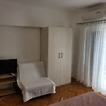 Apartment And Iva Pag Town