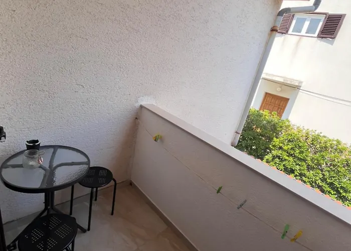 Apartment And Iva *